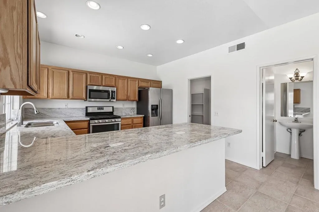 https://cdn.realtyfeed.com/cdn/127/306727319/cc7c6fde6607573e035e4f5d7cac92bd.webp