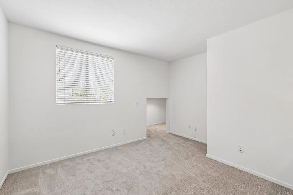 https://cdn.realtyfeed.com/cdn/127/306727319/cc7e3ab7a93fe8ef9921a80a76bb2cd0.webp