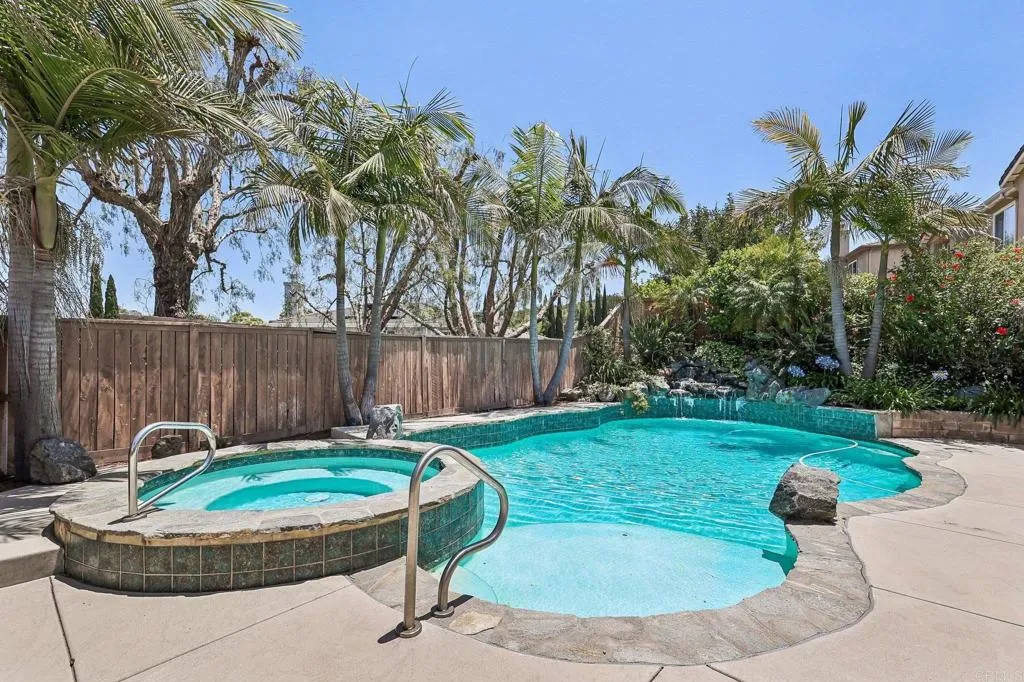 https://cdn.realtyfeed.com/cdn/127/306727319/d9b45c1f7e8d2591f19e2ca60d991849.webp