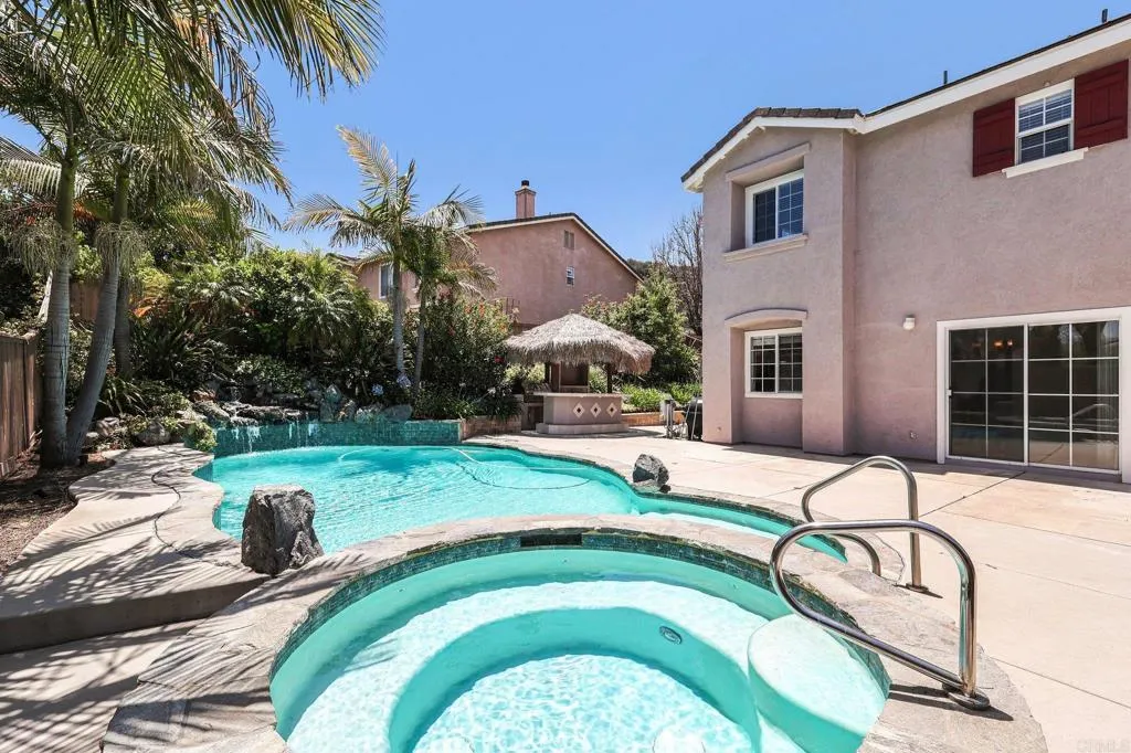 https://cdn.realtyfeed.com/cdn/127/306727319/e3ecc312fff0355786b3e3bbf3790a53.webp