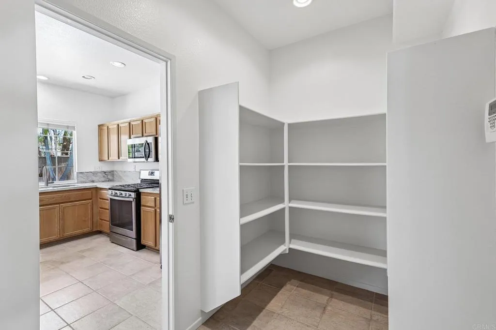 https://cdn.realtyfeed.com/cdn/127/306727319/ee7e71bed6aabb8549f949be6adc7be7.webp