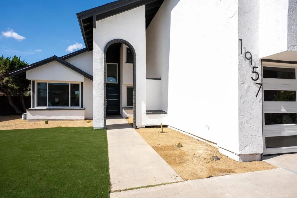 https://cdn.realtyfeed.com/cdn/127/306727364/1a51f23ab046819cbea201f81a276f5a.webp