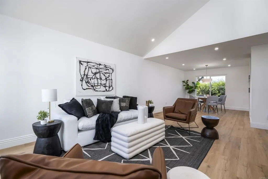 https://cdn.realtyfeed.com/cdn/127/306727364/247c9f56124e4a1855732851a880e962.webp