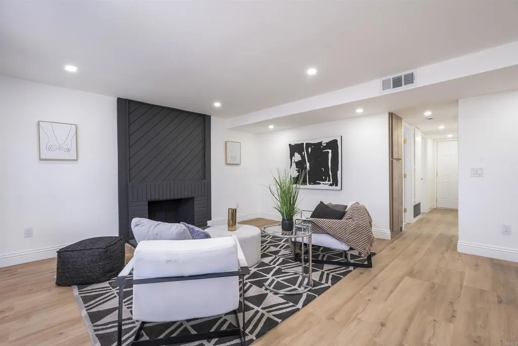 https://cdn.realtyfeed.com/cdn/127/306727364/7428e0d61da5f0123a6a76717eaec1c1.webp