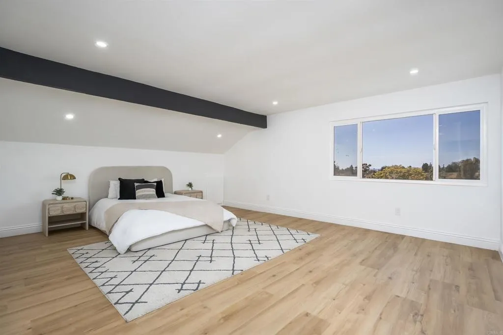 https://cdn.realtyfeed.com/cdn/127/306727364/758830accd3dd3438c92ad17fe0e161a.webp
