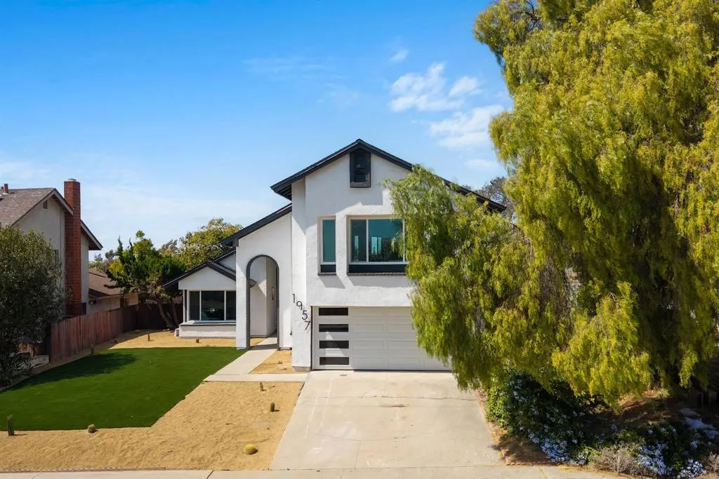 https://cdn.realtyfeed.com/cdn/127/306727364/d2ab900c75f9df89f404afa86b7b2054.webp