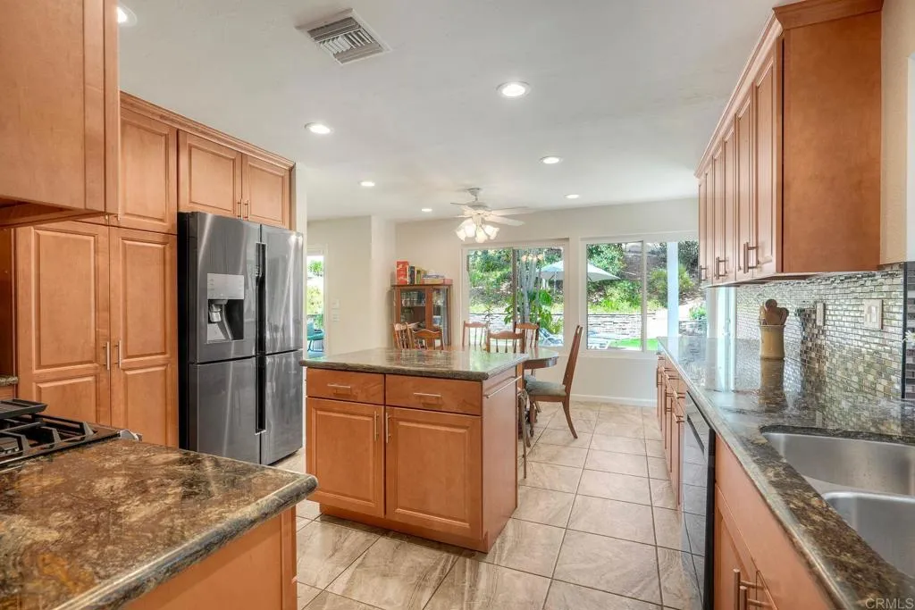 https://cdn.realtyfeed.com/cdn/127/306727372/3dd93e6b4f3ea72c43f6e082fcaebda4.webp