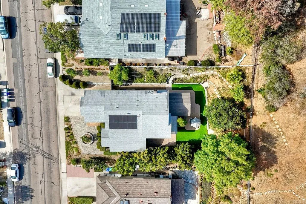 https://cdn.realtyfeed.com/cdn/127/306727372/a6b12bf6ad869992c76467b84e0257a2.webp