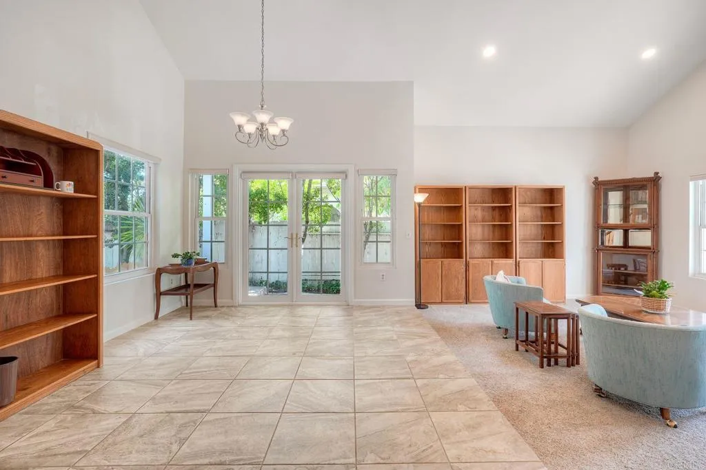 https://cdn.realtyfeed.com/cdn/127/306727372/e5f6f987eced2b4a49cf9e150d1d542f.webp