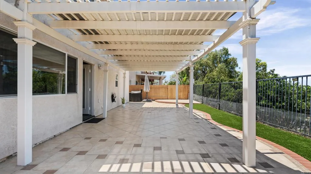 https://cdn.realtyfeed.com/cdn/127/306727376/2775a6e09b6f5a386e2b00d7051c3536.webp