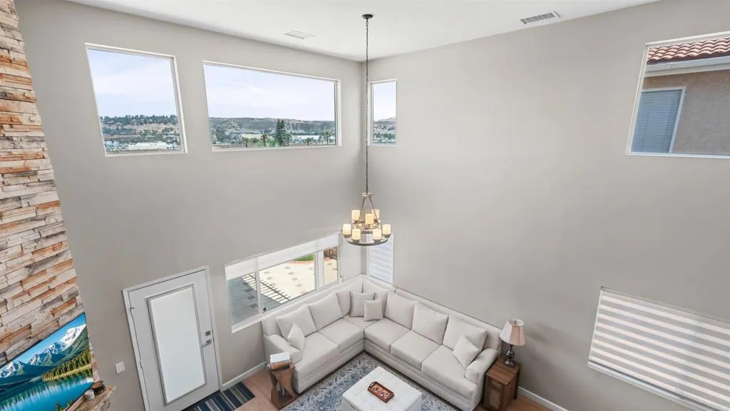 https://cdn.realtyfeed.com/cdn/127/306727376/5e897b992e05d97cec86bf50e7aa4b1f.webp