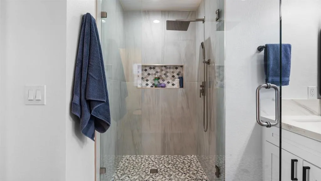 https://cdn.realtyfeed.com/cdn/127/306727376/c71a120bde2597e7351b90f586827174.webp