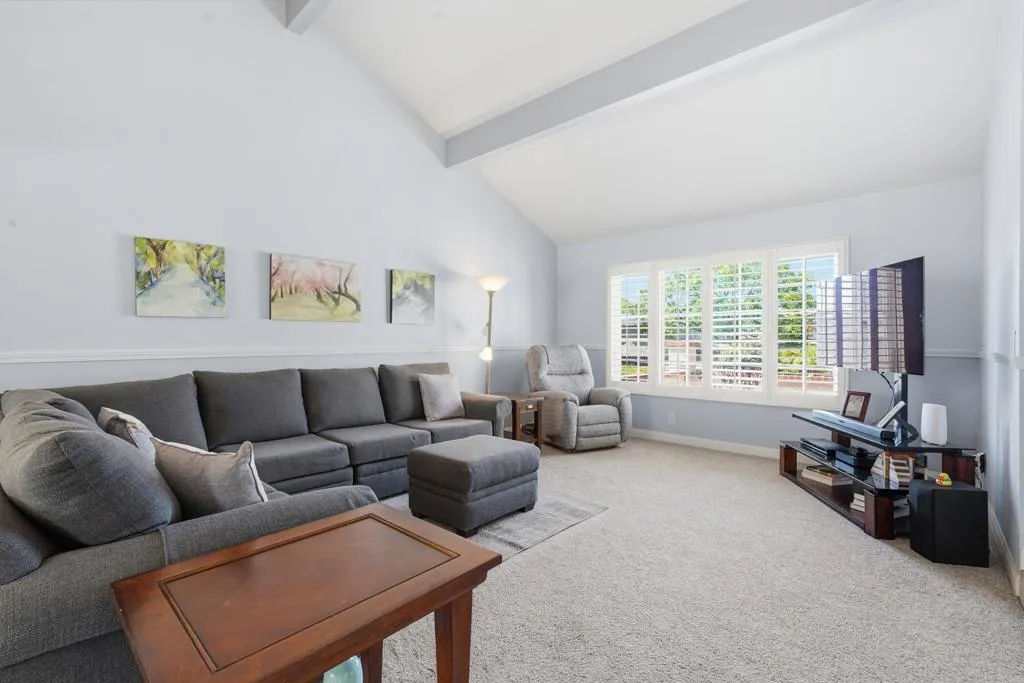 https://cdn.realtyfeed.com/cdn/127/306727395/39ec7b01b90099a9c3eb9a34c19aa88e.webp