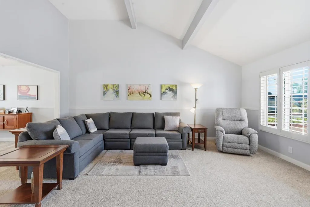 https://cdn.realtyfeed.com/cdn/127/306727395/bc56a2d85155fb60f723e2378c0fc411.webp
