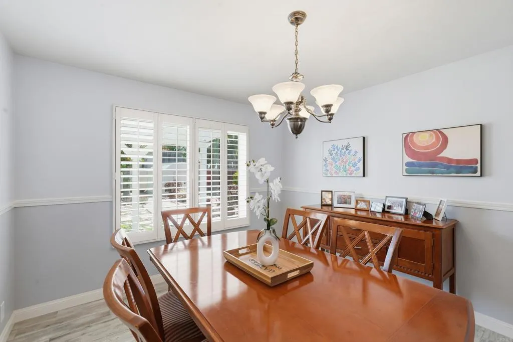 https://cdn.realtyfeed.com/cdn/127/306727395/f787abaf0c37e1b0e30eff346e556578.webp