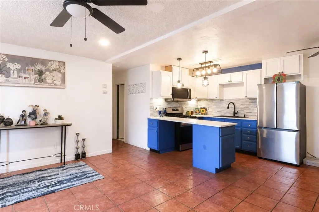3365 Santa Fe Avenue Unit 21, Long Beach, CA 90810 - Photo 2 of 25, Long Beach, CA