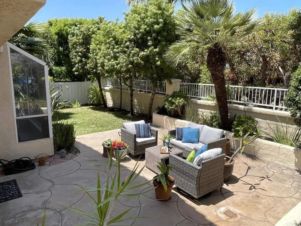 https://cdn.realtyfeed.com/cdn/127/306727435/04206b38bb00566e4c34d33d17b4fd32.webp