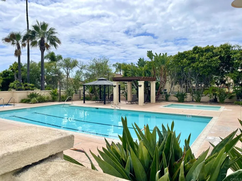 https://cdn.realtyfeed.com/cdn/127/306727435/f9a38d6211d2eb61a884f9ac6b5d3412.webp