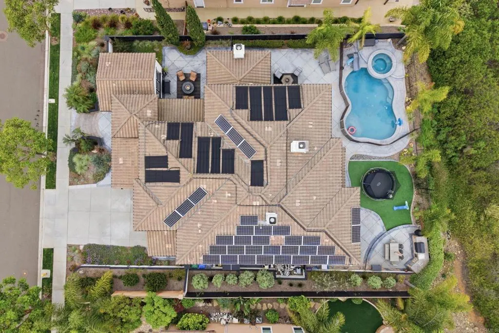 https://cdn.realtyfeed.com/cdn/127/306727448/24163827df61622de72450805337a2e1.webp