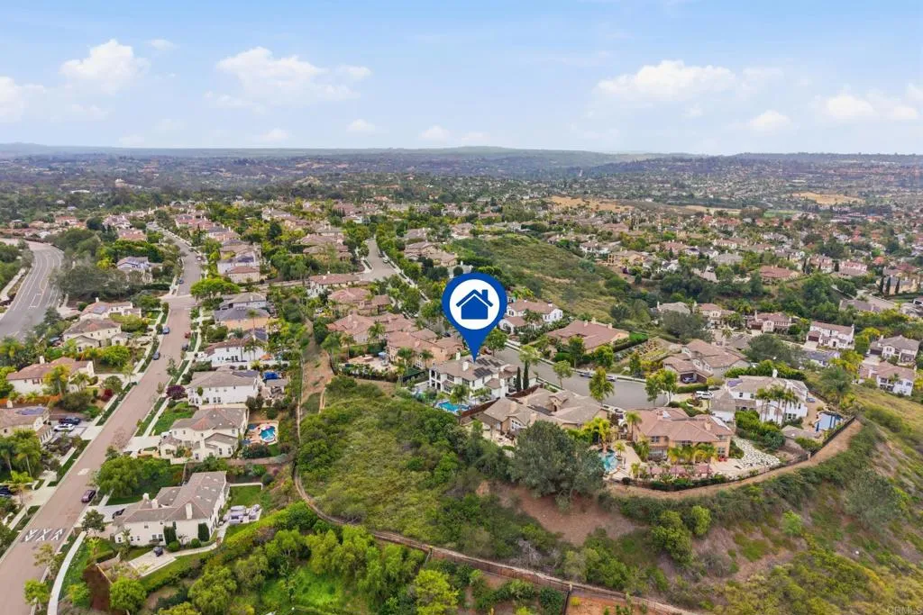 https://cdn.realtyfeed.com/cdn/127/306727448/281b823df045f92d6191252e6591f372.webp
