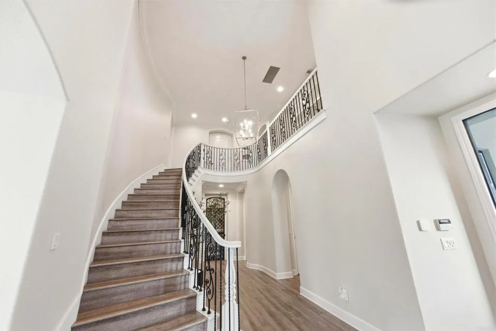 https://cdn.realtyfeed.com/cdn/127/306727448/308666a4dd2c4f7359d768ff3439437d.webp