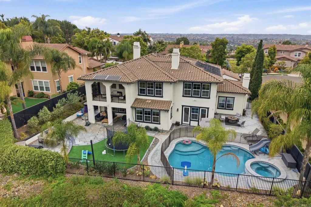 https://cdn.realtyfeed.com/cdn/127/306727448/83f1d16164c1b0331c13de7f43f5991a.webp