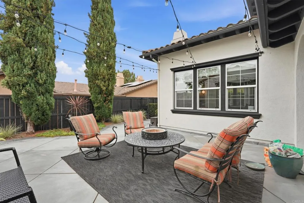 https://cdn.realtyfeed.com/cdn/127/306727448/98006d7374d11d15ba26fb5f8732bb7b.webp