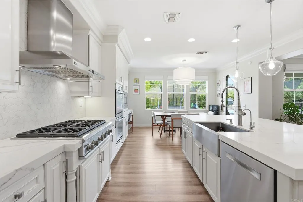 https://cdn.realtyfeed.com/cdn/127/306727448/ad941eda3f89a7622cdcb4f277c8a124.webp