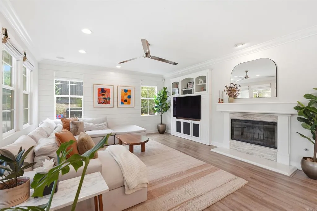 https://cdn.realtyfeed.com/cdn/127/306727448/cdd7f092ca3bd348653719f4cc110330.webp