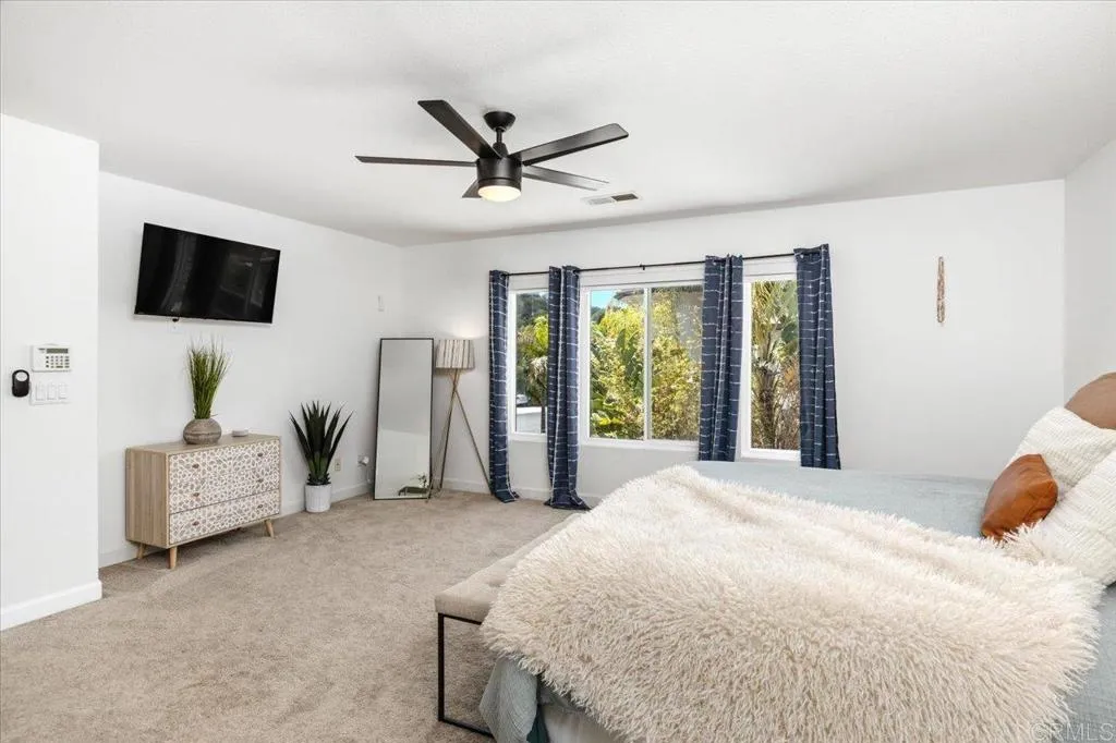 https://cdn.realtyfeed.com/cdn/127/306727453/03d0d2de3dc6ccdae187c6604f44dd26.webp