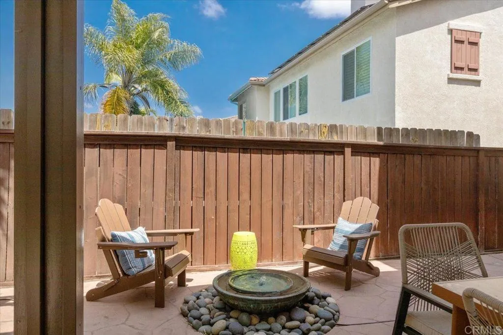 https://cdn.realtyfeed.com/cdn/127/306727453/08136bd69d37bd176c4e9b2b38d96249.webp