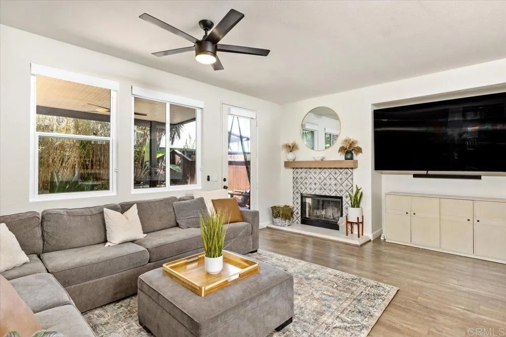 https://cdn.realtyfeed.com/cdn/127/306727453/4b86d3928d88c6b00162a9d7dce82345.webp