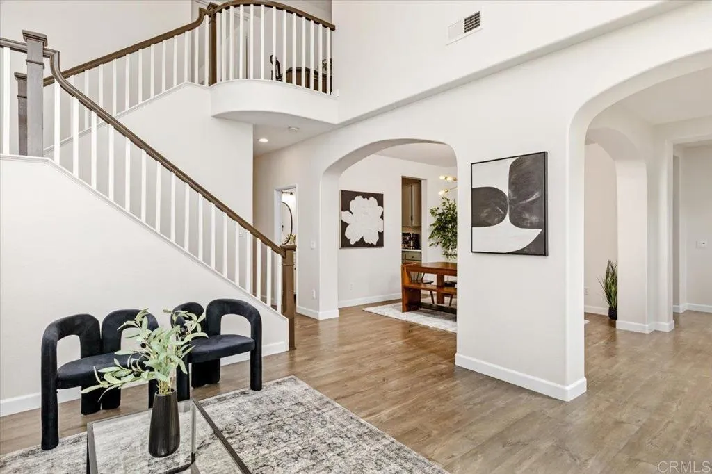 https://cdn.realtyfeed.com/cdn/127/306727453/b8786b2e93bf26d6b44798f924a20781.webp