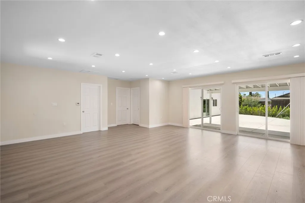 8435 Rincon Avenue, Sun Valley, CA 91352 - Photo 5 of 50, Sun Valley, CA