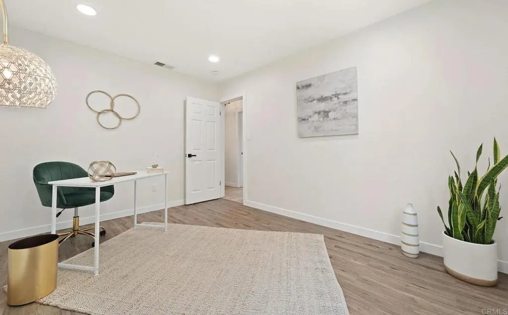 https://cdn.realtyfeed.com/cdn/127/306727501/ae4d555f74dd05d1dac30fc25650f9fd.webp