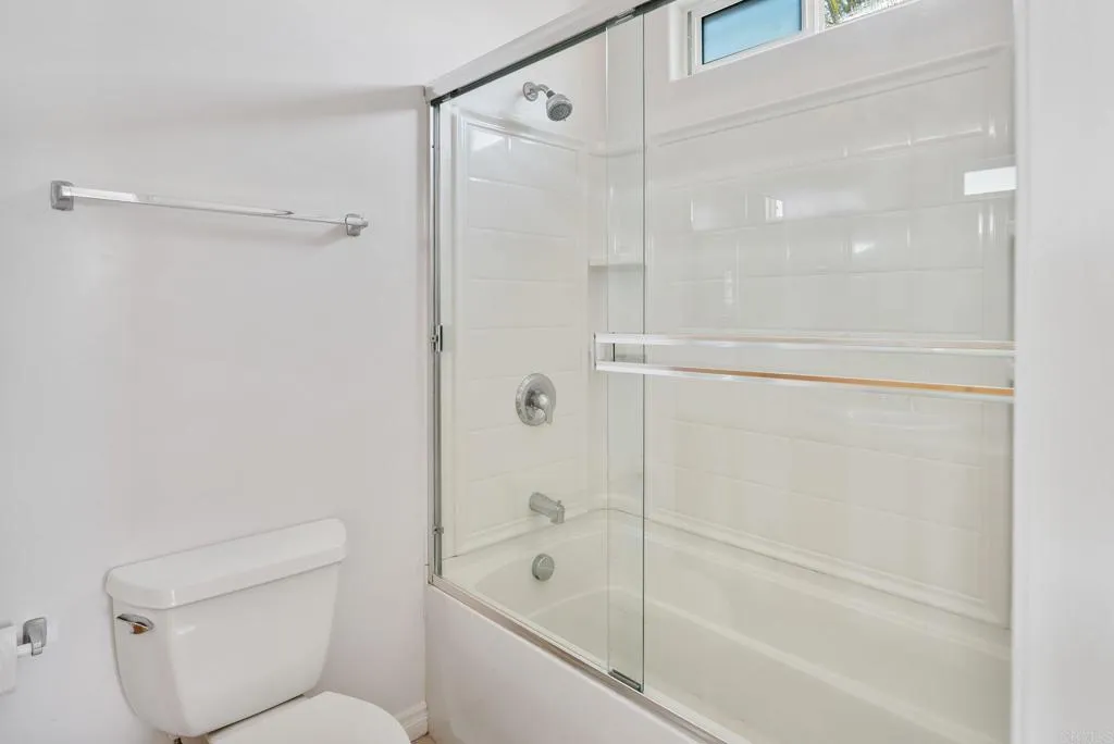 https://cdn.realtyfeed.com/cdn/127/306727528/25b74a11902004cc8176c3b7570906b7.webp