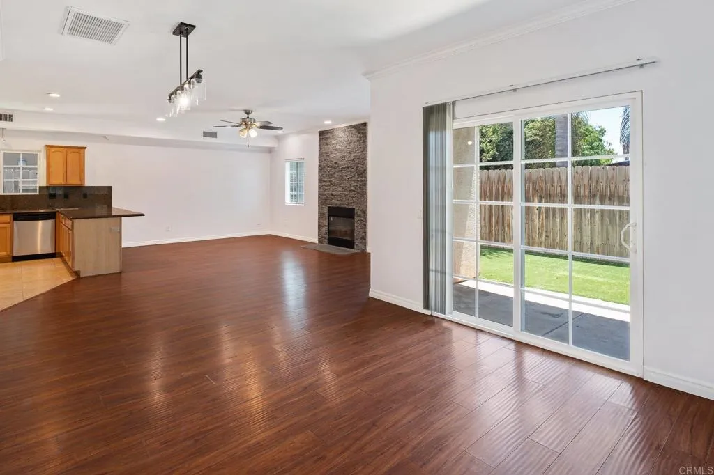 https://cdn.realtyfeed.com/cdn/127/306727528/336c525b9f5fc026bad4d243077a8a9a.webp