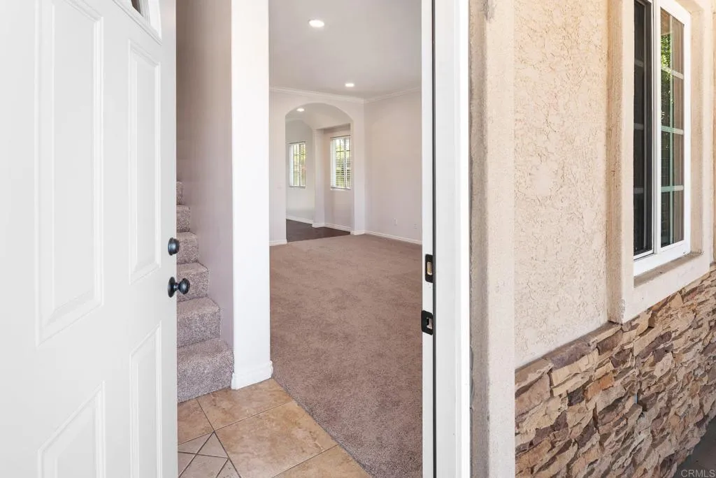 https://cdn.realtyfeed.com/cdn/127/306727528/53bea9895b68870fe39566de74e6df0e.webp