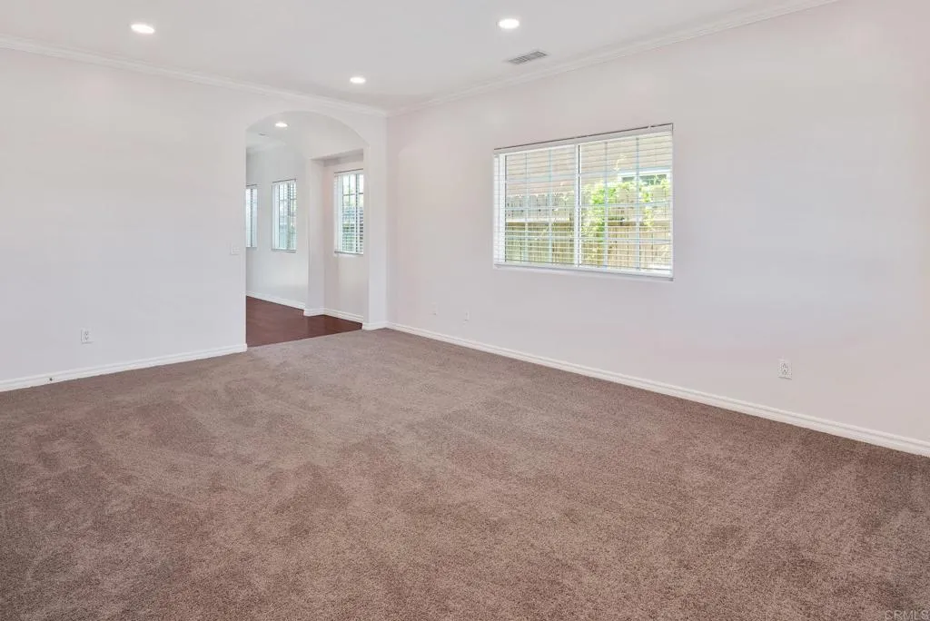 https://cdn.realtyfeed.com/cdn/127/306727528/a07217be9768ae550e30ed151a334788.webp
