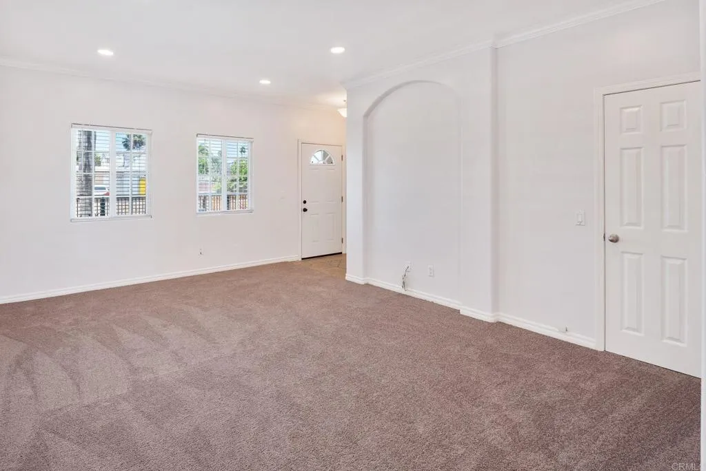 https://cdn.realtyfeed.com/cdn/127/306727528/f63dc378bda03520d0e478fa5e9b7faa.webp