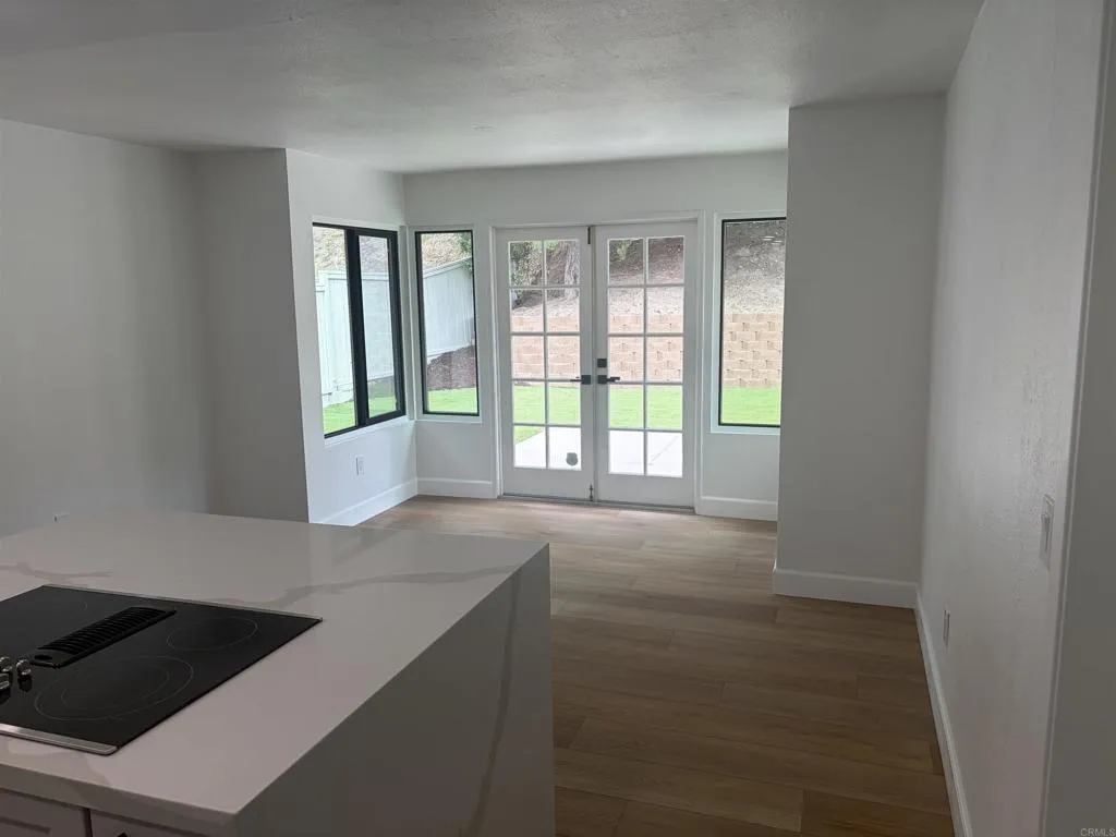 https://cdn.realtyfeed.com/cdn/127/306727545/32effe35c2cc555d58ea74334e04c63f.webp