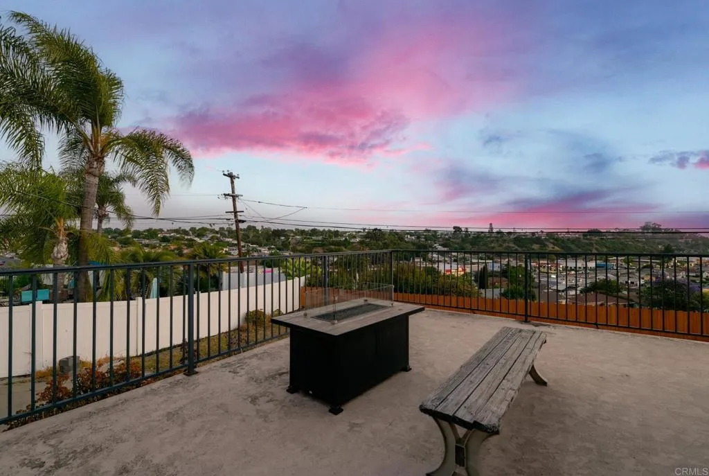 https://cdn.realtyfeed.com/cdn/127/306727556/78d0825ea280bcac6e692f427670fe07.webp