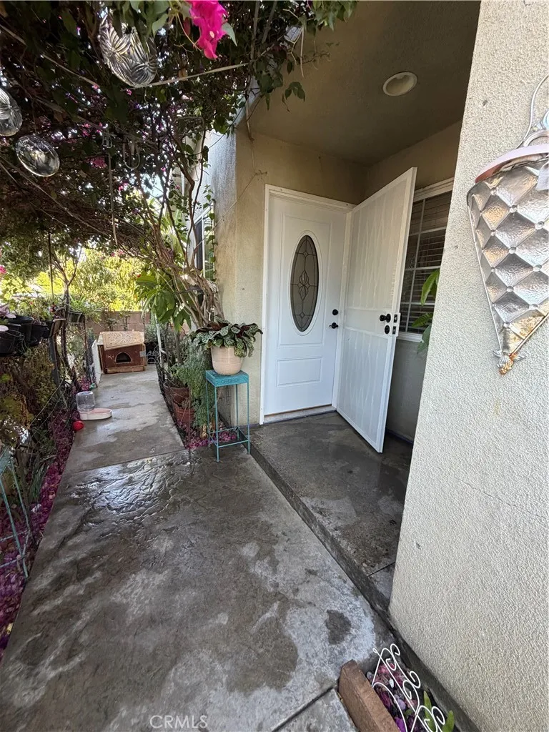 Newhall, CA 91321