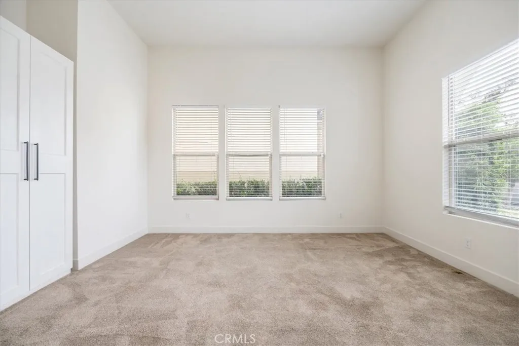Photo #17: PT26113975 Listing: Photo #17