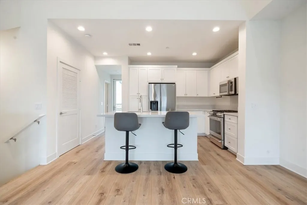Photo #7: PT26113975 Listing: Photo #7