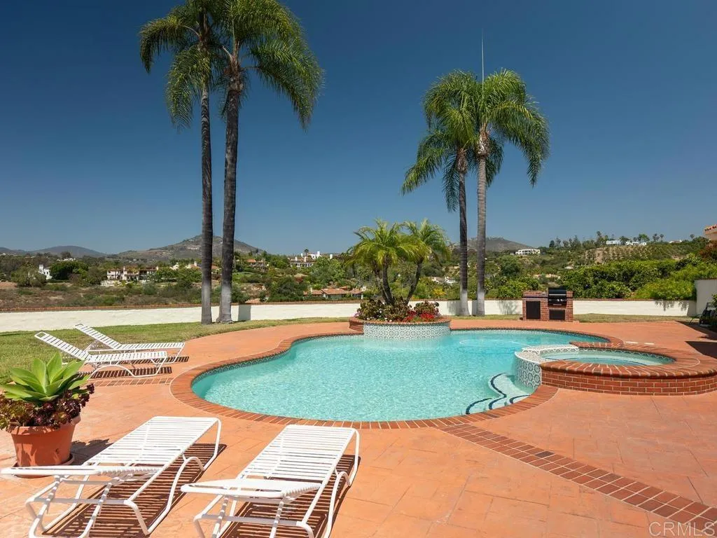 https://cdn.realtyfeed.com/cdn/127/306727647/17500e38ce914ae9689887d6269c4893.webp