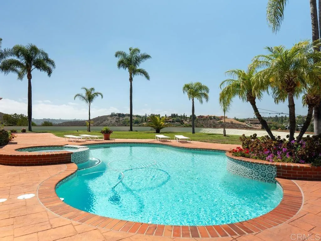 https://cdn.realtyfeed.com/cdn/127/306727647/4f26eb34de27fbe6b97b9dcd1f49053b.webp