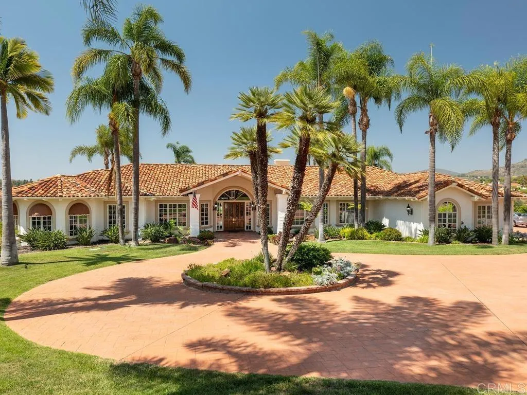 https://cdn.realtyfeed.com/cdn/127/306727647/9165837a0f9f0d322e77168ea8b5d12c.webp