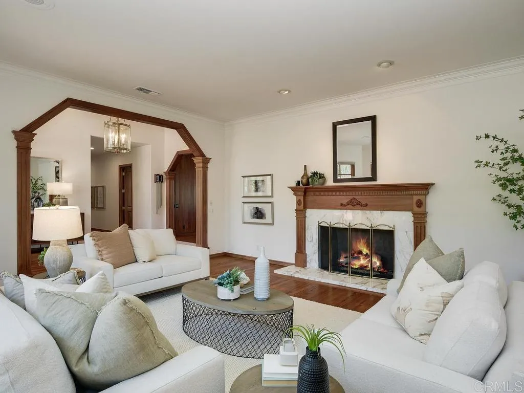 https://cdn.realtyfeed.com/cdn/127/306727647/970e219a56706474a4a5505ed6897400.webp