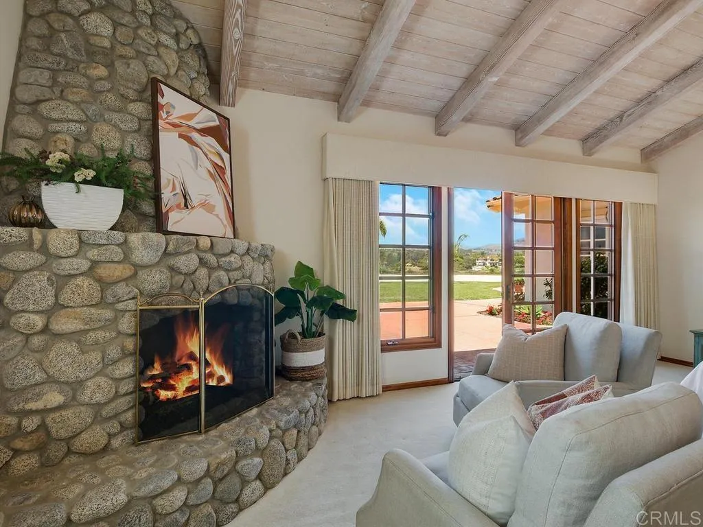 https://cdn.realtyfeed.com/cdn/127/306727647/c010a04a01454b109f8c0295c64ae8f4.webp